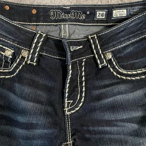 Miss me signature mid shorts